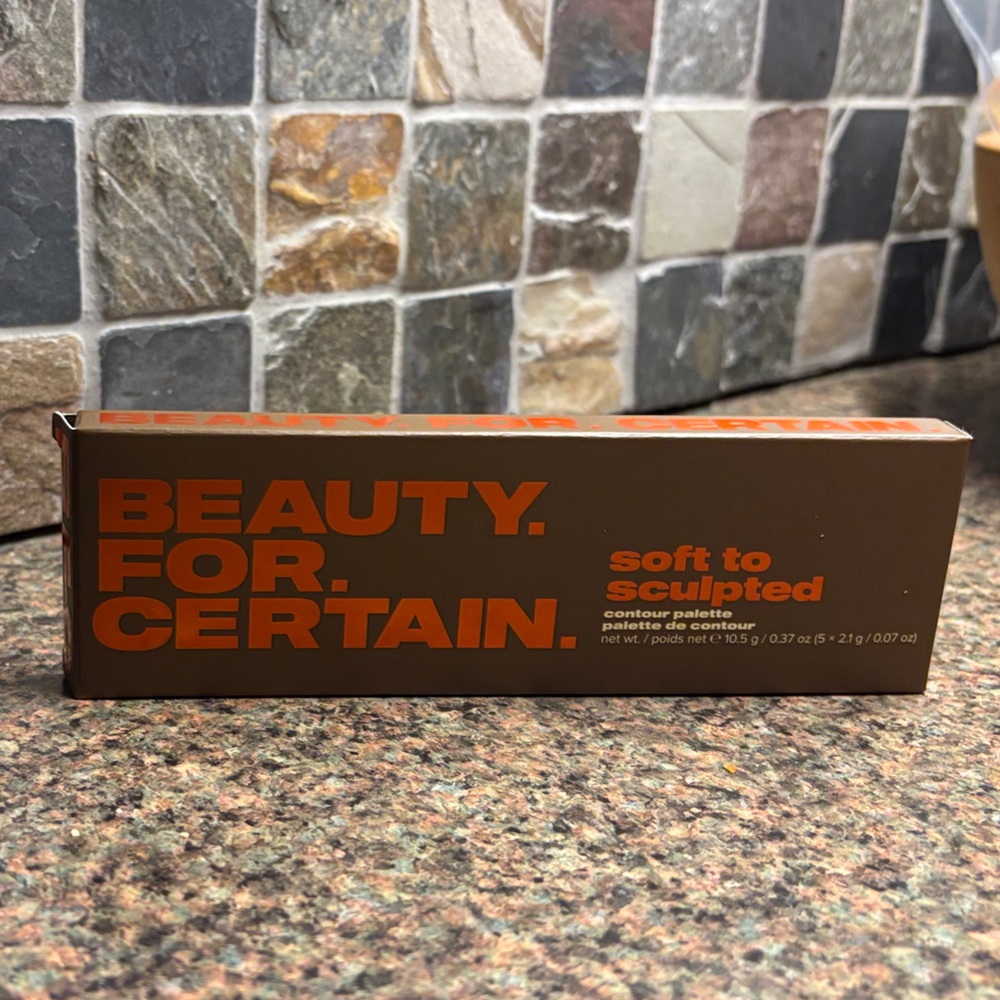 Soft to Sculpted Eyeshadow Palette